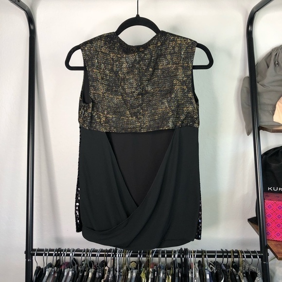 đť…şsachin + Babi Sequin Lace Cutout Drape Top - Picture 5 of 6